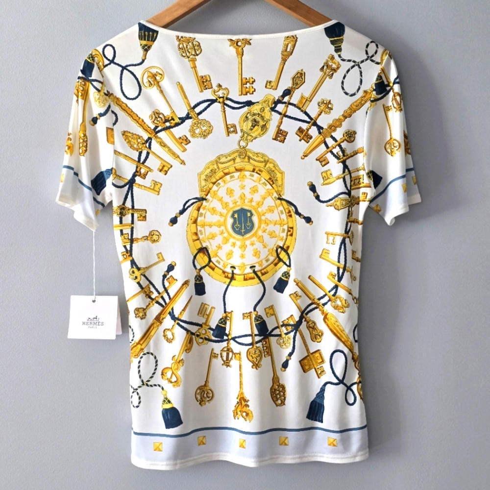 Hermès Paris Haut Decollete Manches Court Key And Tassel Print Shirt Size 38/US6 - Picture 4 of 7